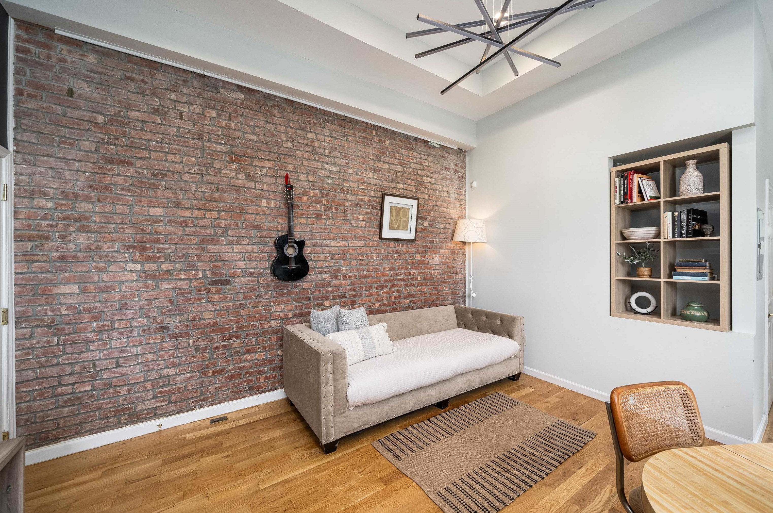 42-44 Prospect St #4a, Jersey City, NJ 07307