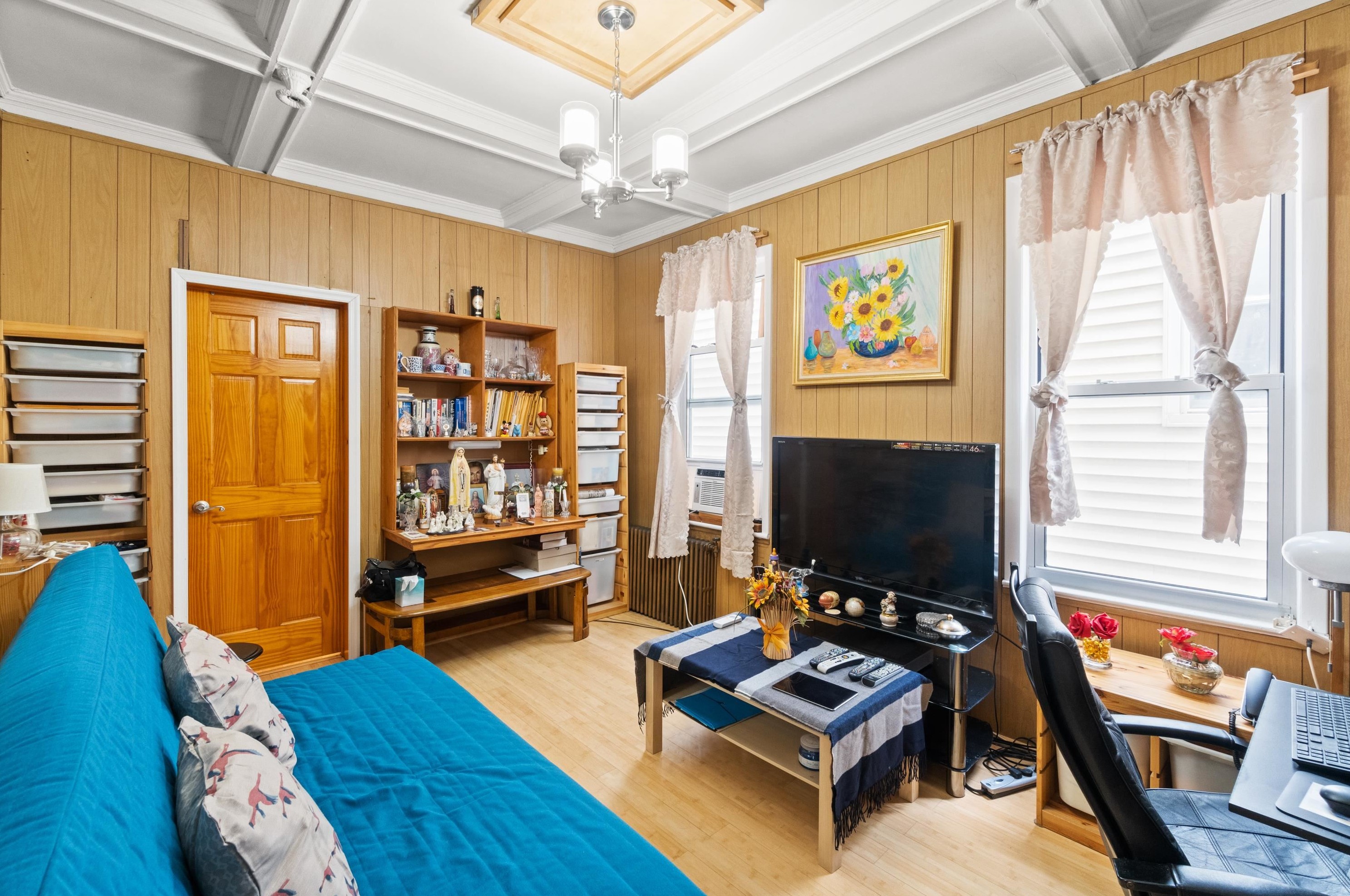 299 Armstrong Ave, Jersey City NJ 07305-2102 exterior