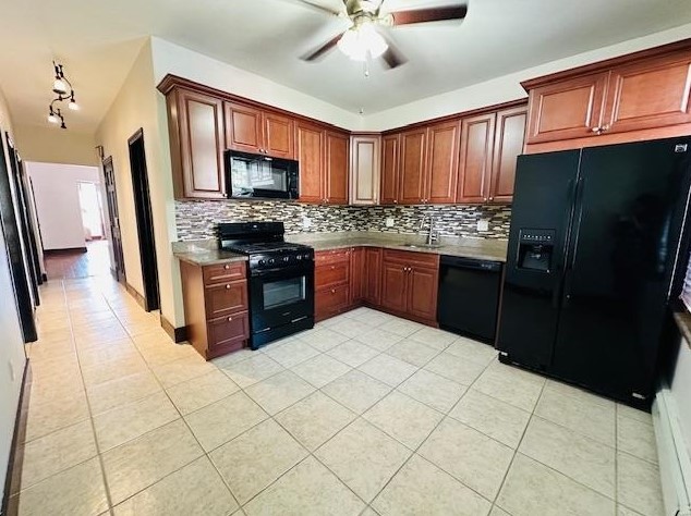 165 W 33rd St #2, Bayonne, NJ 07002