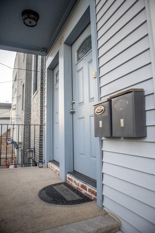723 Garfield Ave #1, Jersey City, NJ 07305
