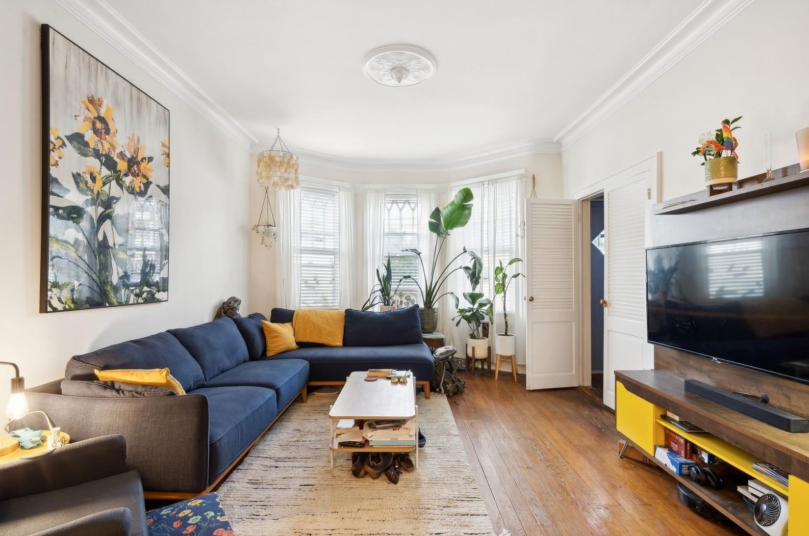 20 W 48th St, Bayonne, NJ 07002