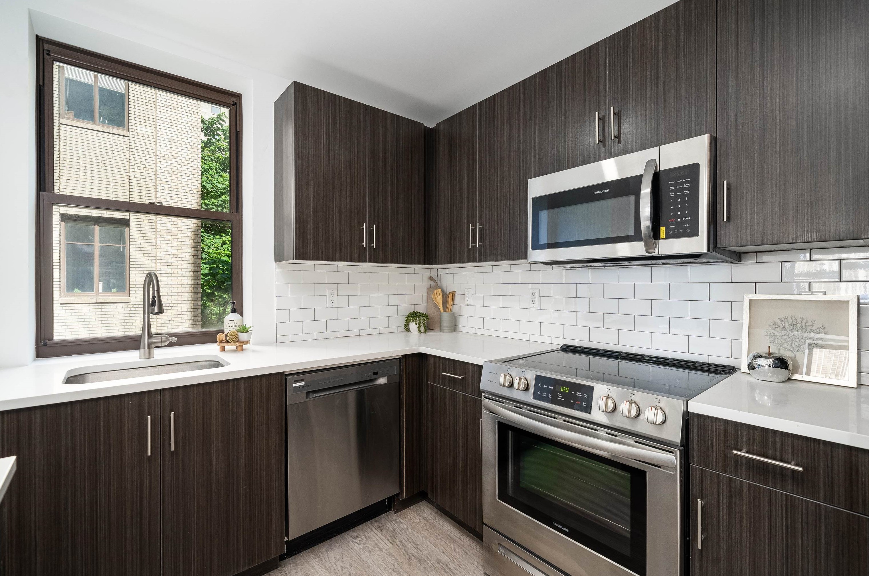 201 Cornelison Ave #102, Jersey City, NJ 07304