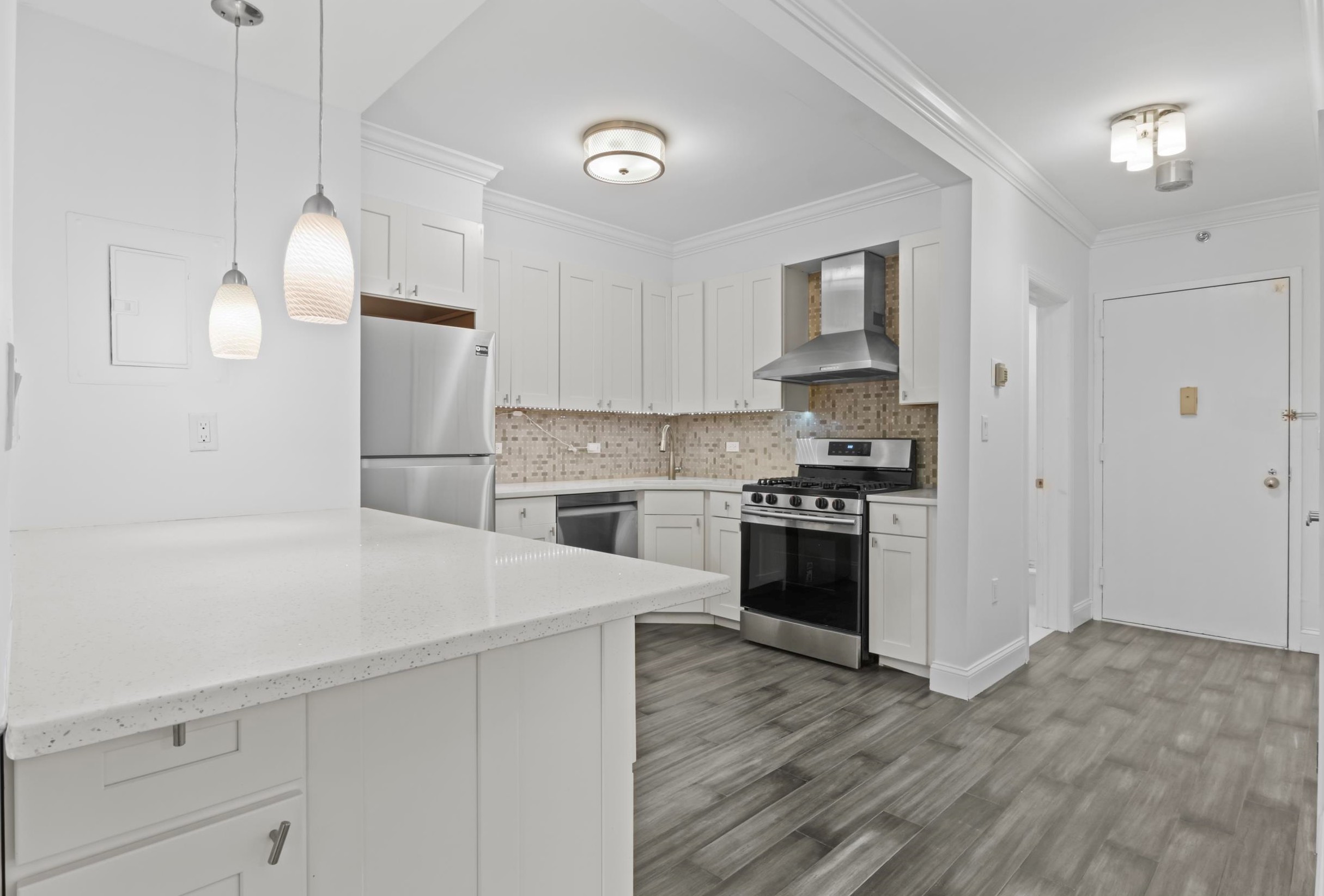 45 River Dr S #910, Jersey City, NJ 07310