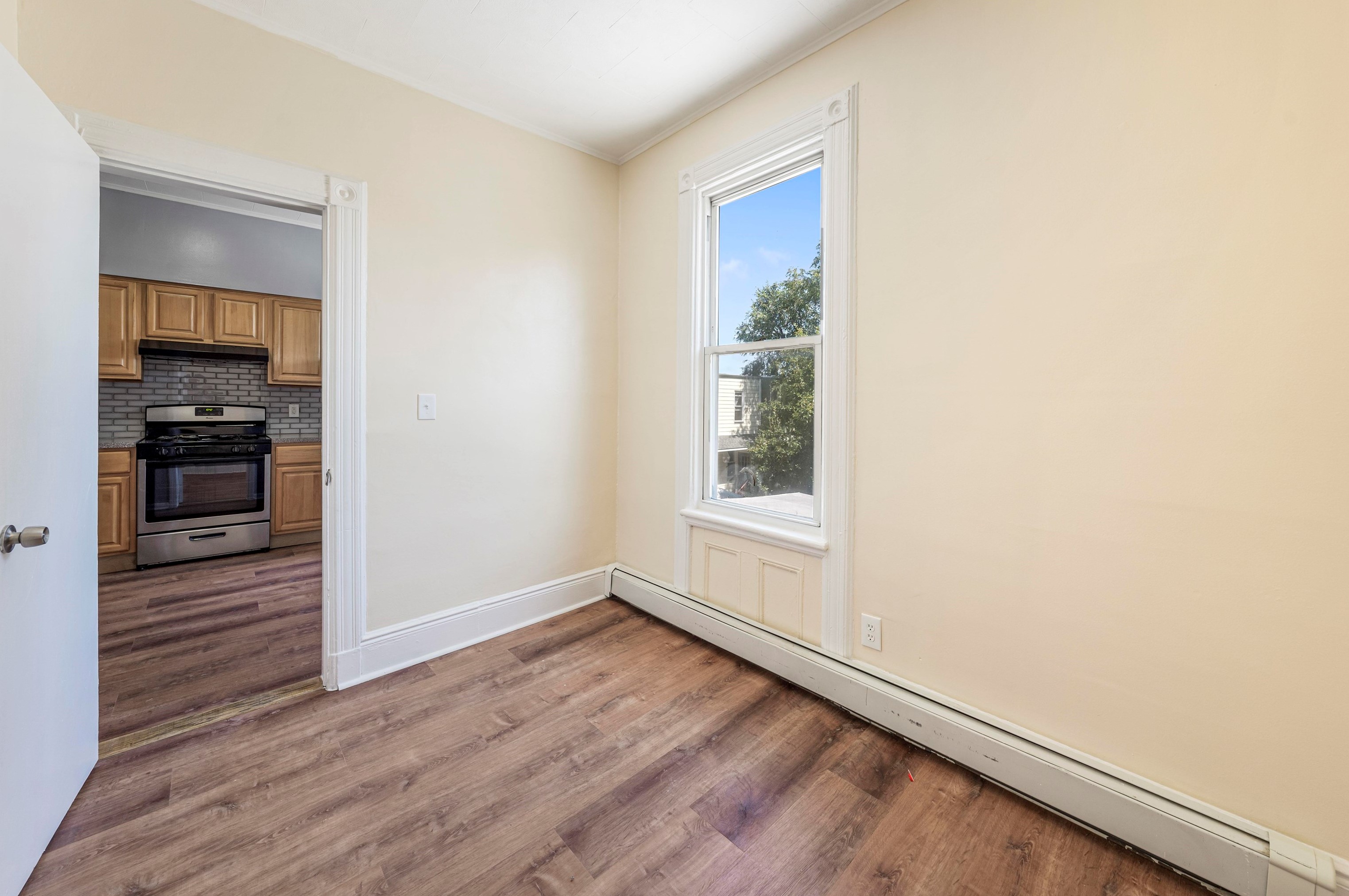 816 20th St #2, Union City, NJ 07087