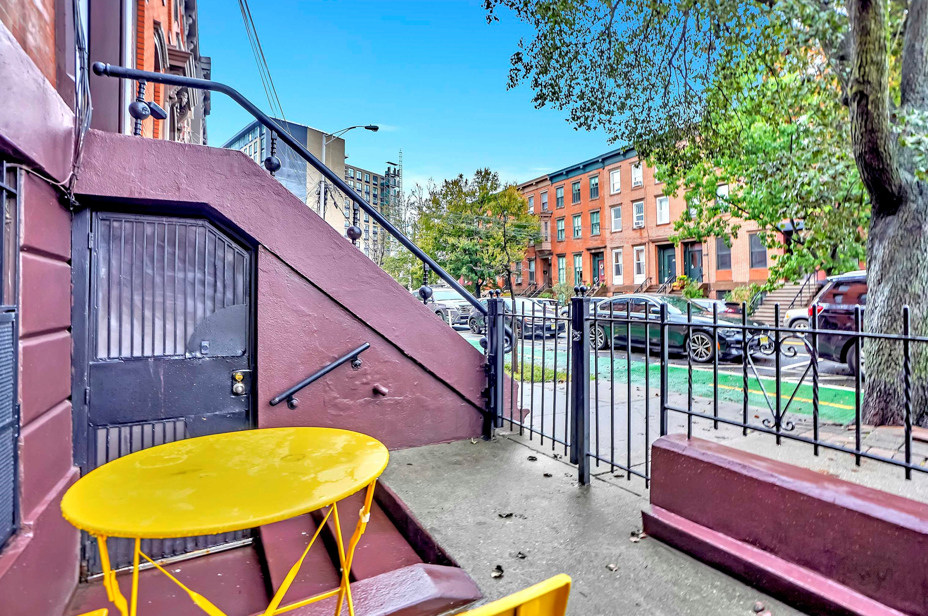 250 Grove St ##1, Jersey City, NJ 07302