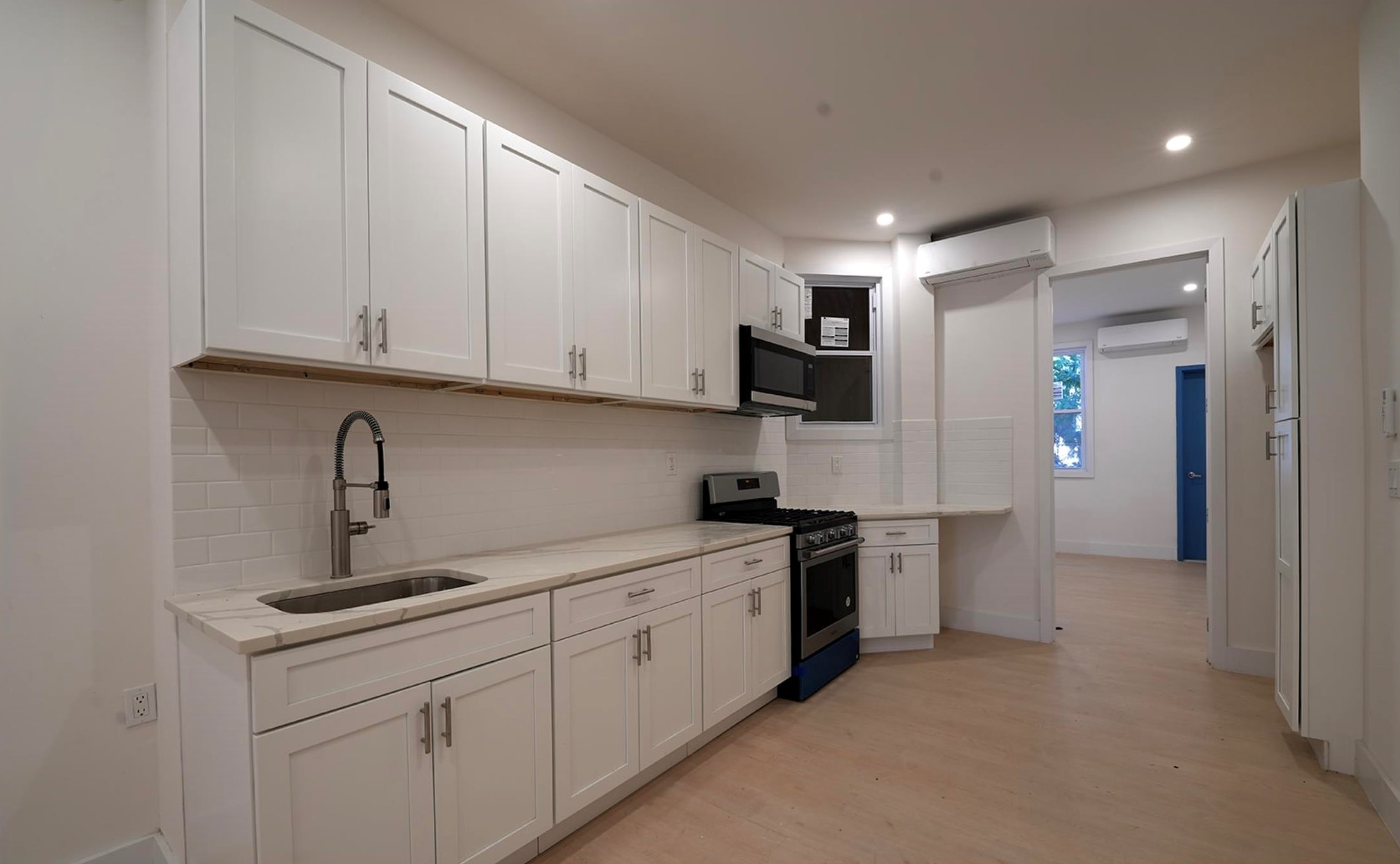 1193 Summit Ave, Jersey City, NJ 07307-3134
