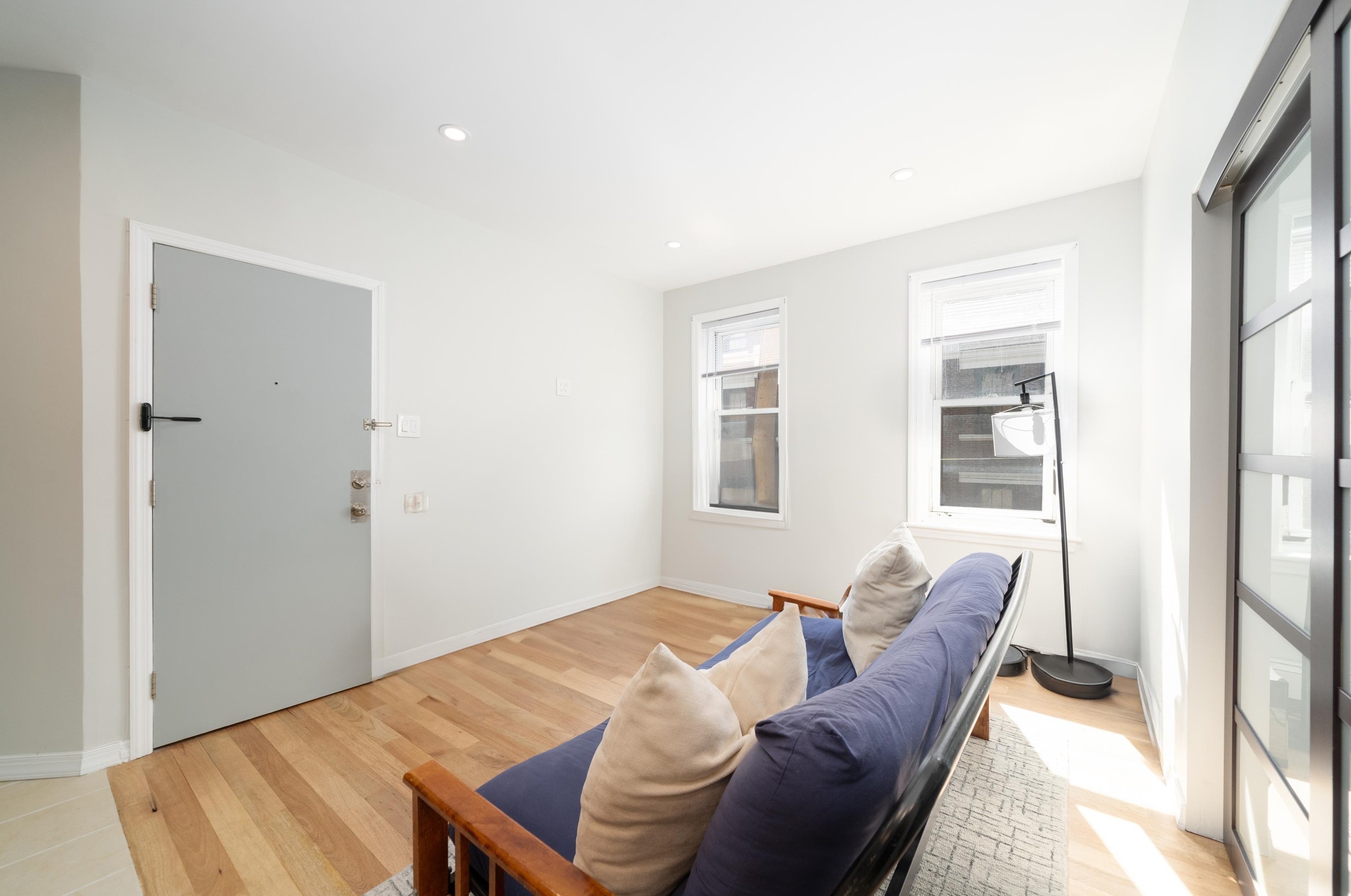 329 Palisade Ave, Jersey City, NJ 07307-1721