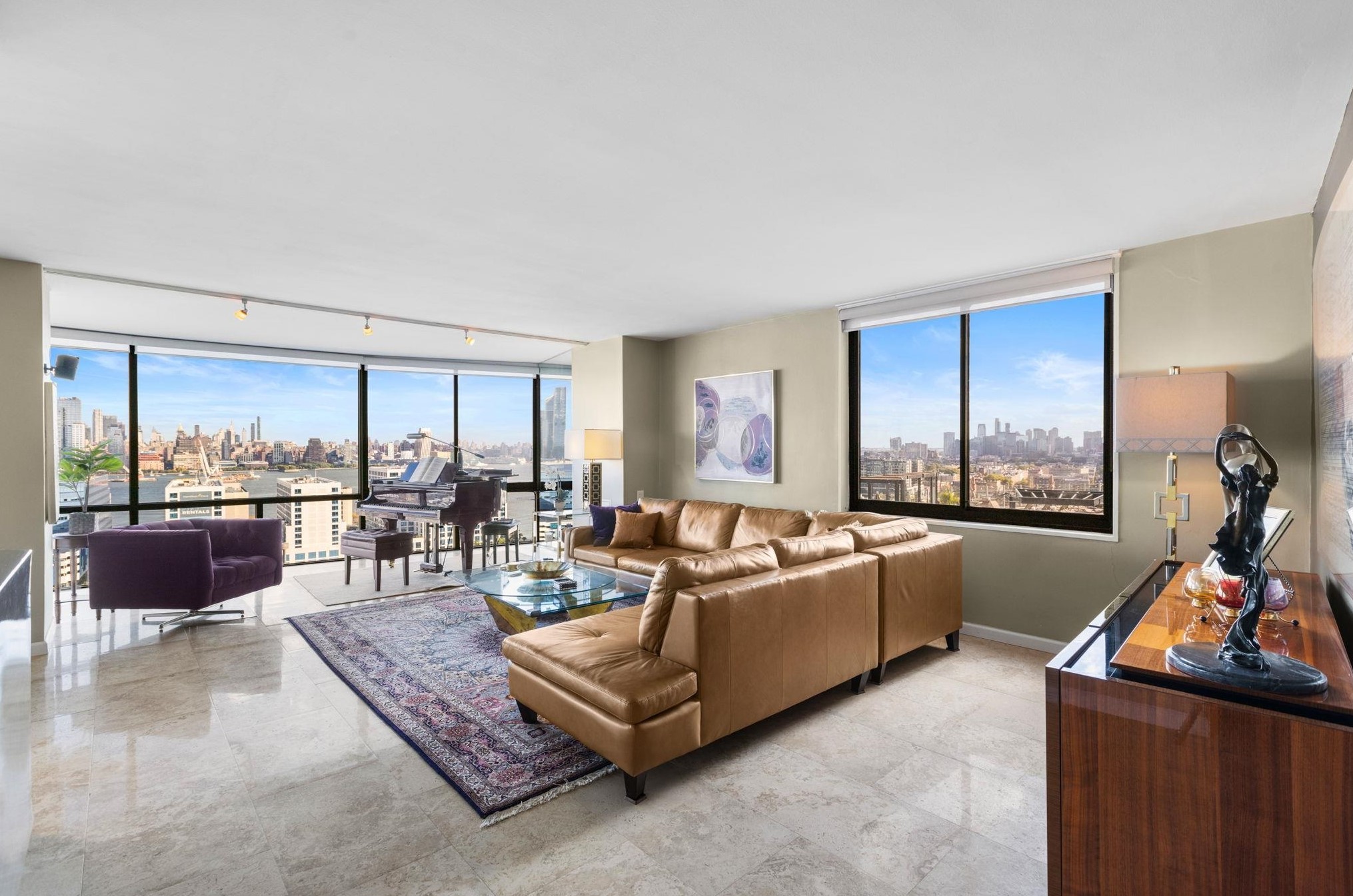 380 Mountain Rd #204, Union City, NJ 07087