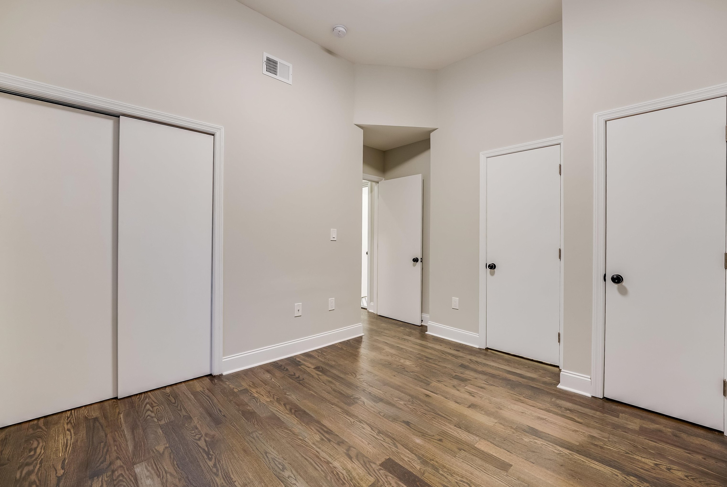 172 Mallory Ave, Jersey City NJ  07304-1218 exterior