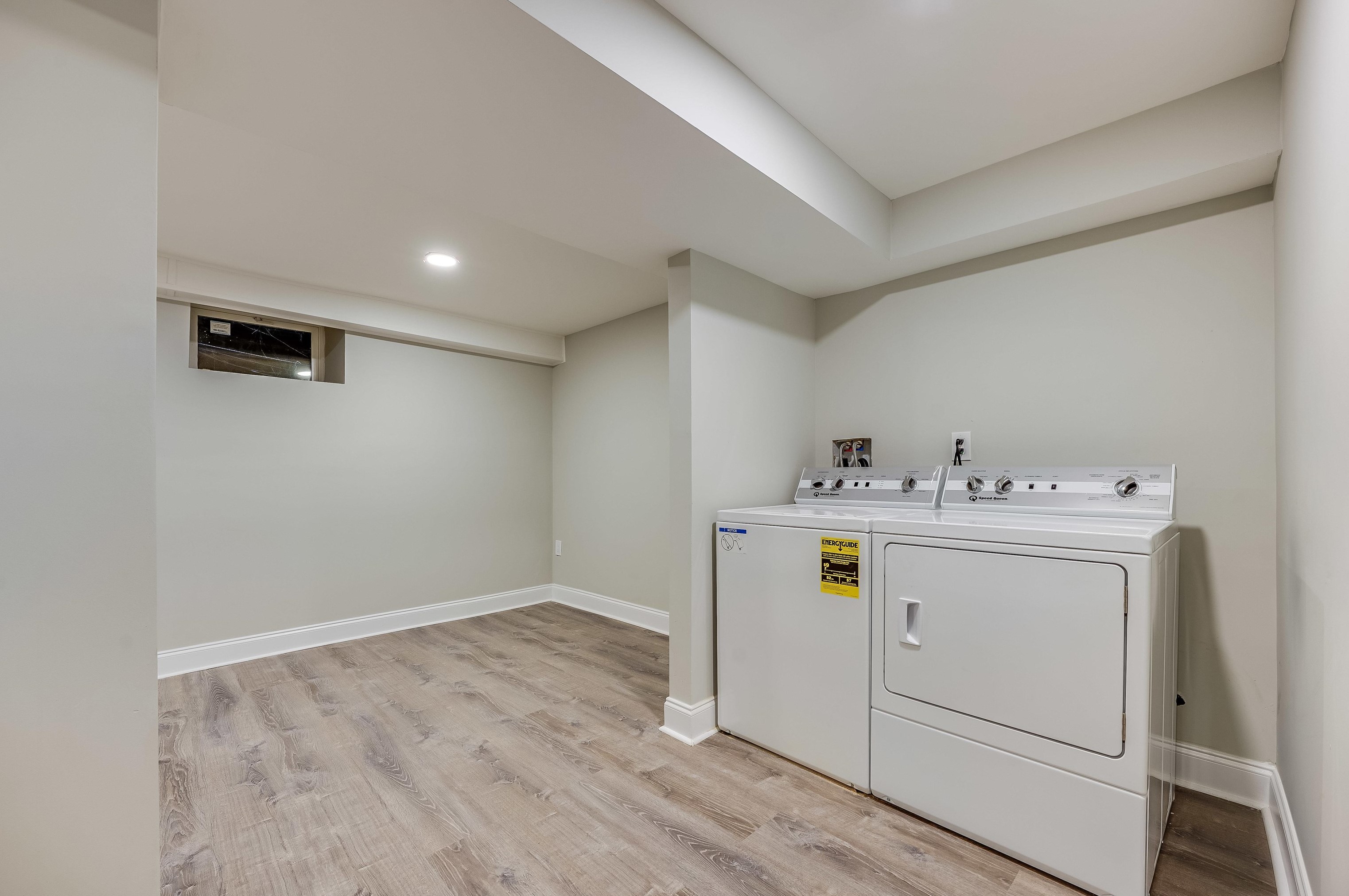 172 Mallory Ave, Jersey City NJ  07304-1218 exterior