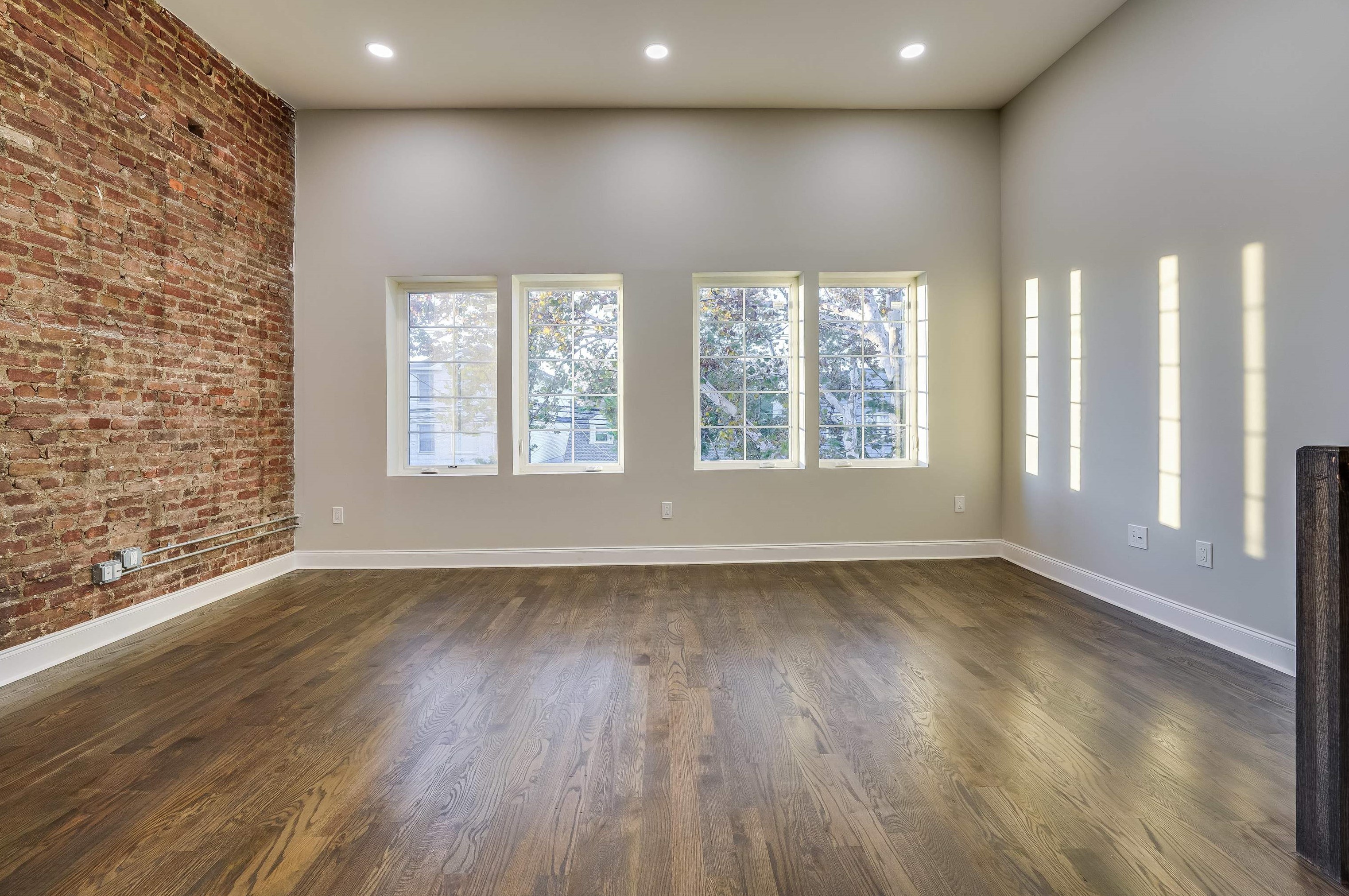 172 Mallory Ave, Jersey City NJ  07304-1218 exterior