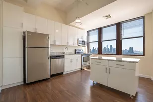 20 Beacon Way, Jersey City, NJ 07304 - Photo 4