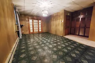 6031 Tyler Pl, West New York, NJ 07093 - Photo 2