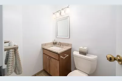 429 Harmon Cove Tower, Secaucus, NJ 07094 - Photo 10