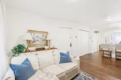300 Barrow St, Jersey City, NJ 07302 - Photo 6