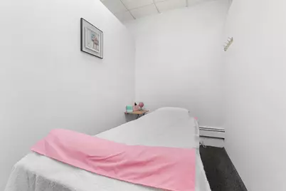 870 Broadway, Bayonne, NJ 07002 - Photo 4