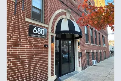 680 Kennedy Blvd #406, Bayonne, NJ 07002 - Photo 2