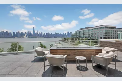 800 Avenue At Port Imperial #305, Weehawken, NJ 07086 - Photo 32