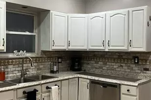 440 Park Ave, Paterson, NJ 07504 - Photo 6