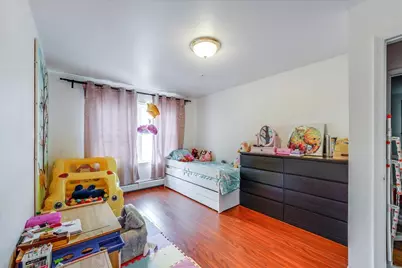 55 71st St, Guttenberg, NJ 07093 - Photo 6