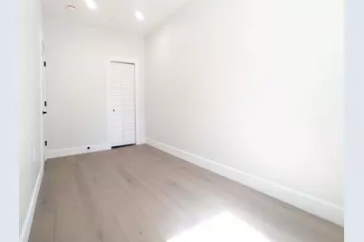 372 Palisade Ave, Jersey City, NJ 07307 - Photo 12