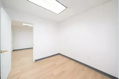 3600 Bergenline Ave #204, Union City, NJ 07087 - Photo 10