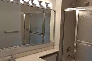 7000 Blvd E, Guttenberg, NJ 07093 - Photo 22