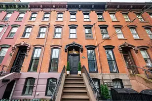 213 8th St, Jersey City, NJ 07302 - Photo 1