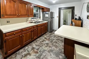 38 Van Reypen St, Jersey City, NJ 07306 - Photo 4