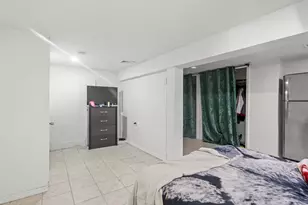 218 68th St, Guttenberg, NJ 07093 - Photo 32