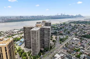 300 Winston Dr, Cliffside Park, NJ 07010 - Photo 30