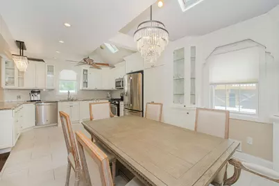 122 Village Circle East, Paramus, NJ 07652 - Photo 18