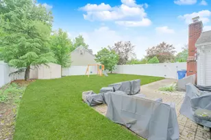 122 Village Cir E, Paramus, NJ 07652 - Photo 36