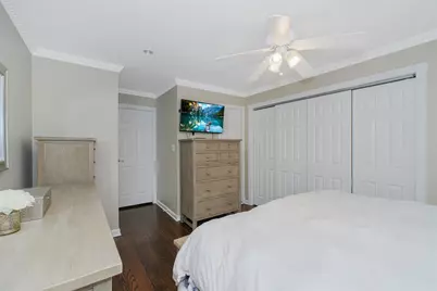 122 Village Circle East, Paramus, NJ 07652 - Photo 22