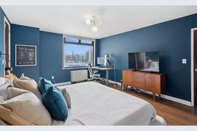 380 Mountain Rd #1012, Union City, NJ 07087 - Photo 10