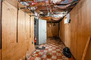 168 Humphrey Ave, Bayonne, NJ 07002 - Photo 14