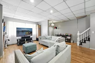 163 Lincoln St, Jersey City, NJ 07307 - Photo 2