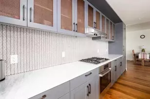 2 Shore Ln, Jersey City, NJ 07310 - Photo 14