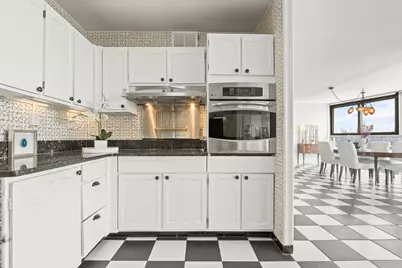380 Mountain Rd #1112, Union City, NJ 07087 - Photo 12