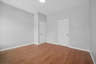 130 Wilkinson Ave, Jersey City, NJ 07305 - Photo 12