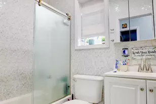 63 W 19th St, Bayonne, NJ 07002 - Photo 8