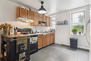 247 Pacific Ave, Jersey City, NJ 07304 - Photo 4