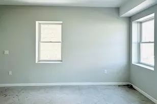 84 Logan Ave, Jersey City, NJ 07306 - Photo 14