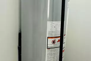 84 Logan Ave, Jersey City, NJ 07306 - Photo 18