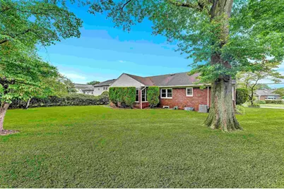 34 Carline Dr, Clifton, NJ 07013 - Photo 2