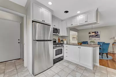 34 Carline Dr, Clifton, NJ 07013 - Photo 10