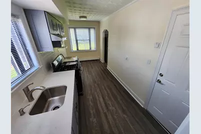 432 Broad Ave #2 Rear, Ridgefield, NJ 07657 - Photo 1