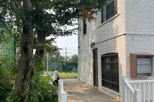 432 Broad Ave, Ridgefield, NJ 07657 - Photo 6