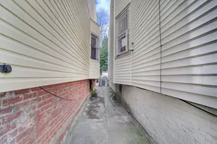 220 Wegman Pkwy, Jersey City, NJ 07305 - Photo 18