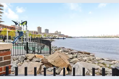 1000 Avenue At Port Imperial #PH702, Weehawken, NJ 07086 - Photo 18